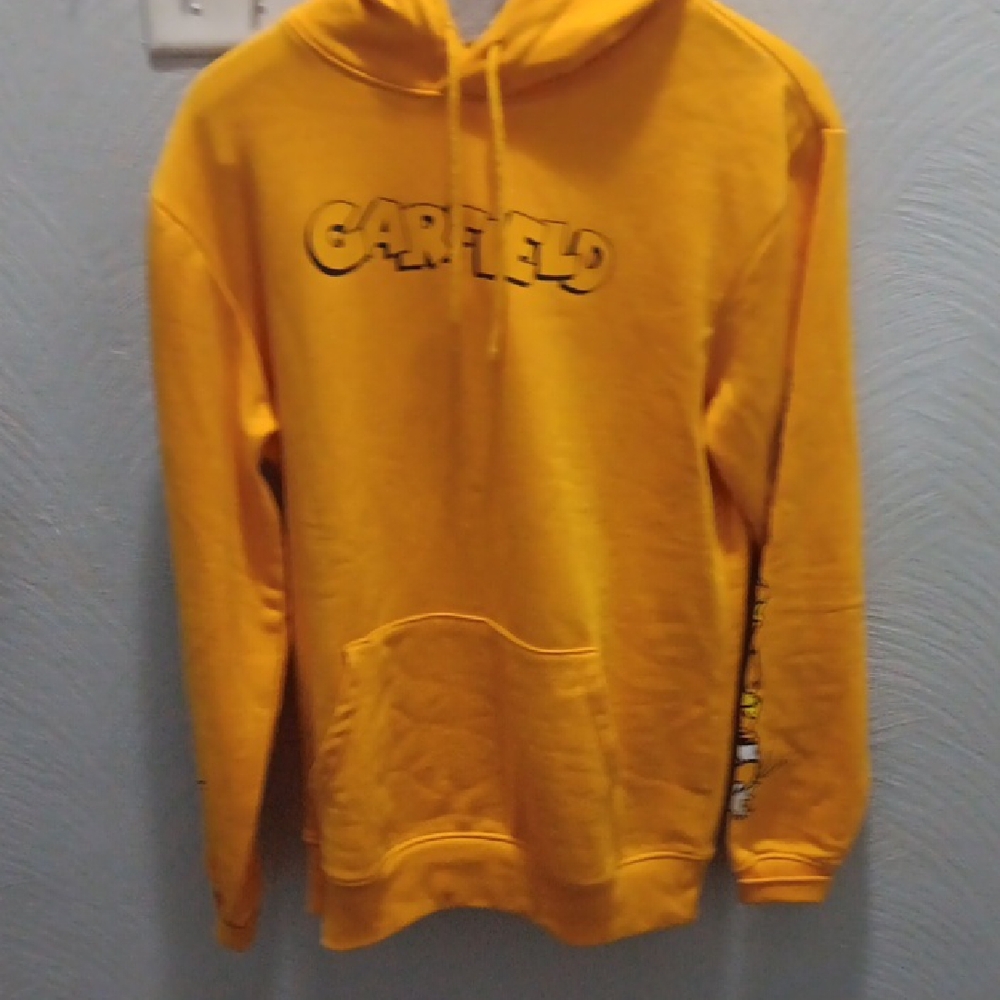 Garfield Graphic Yellow Hoodie